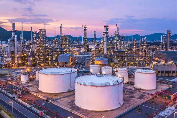Oil Refinery